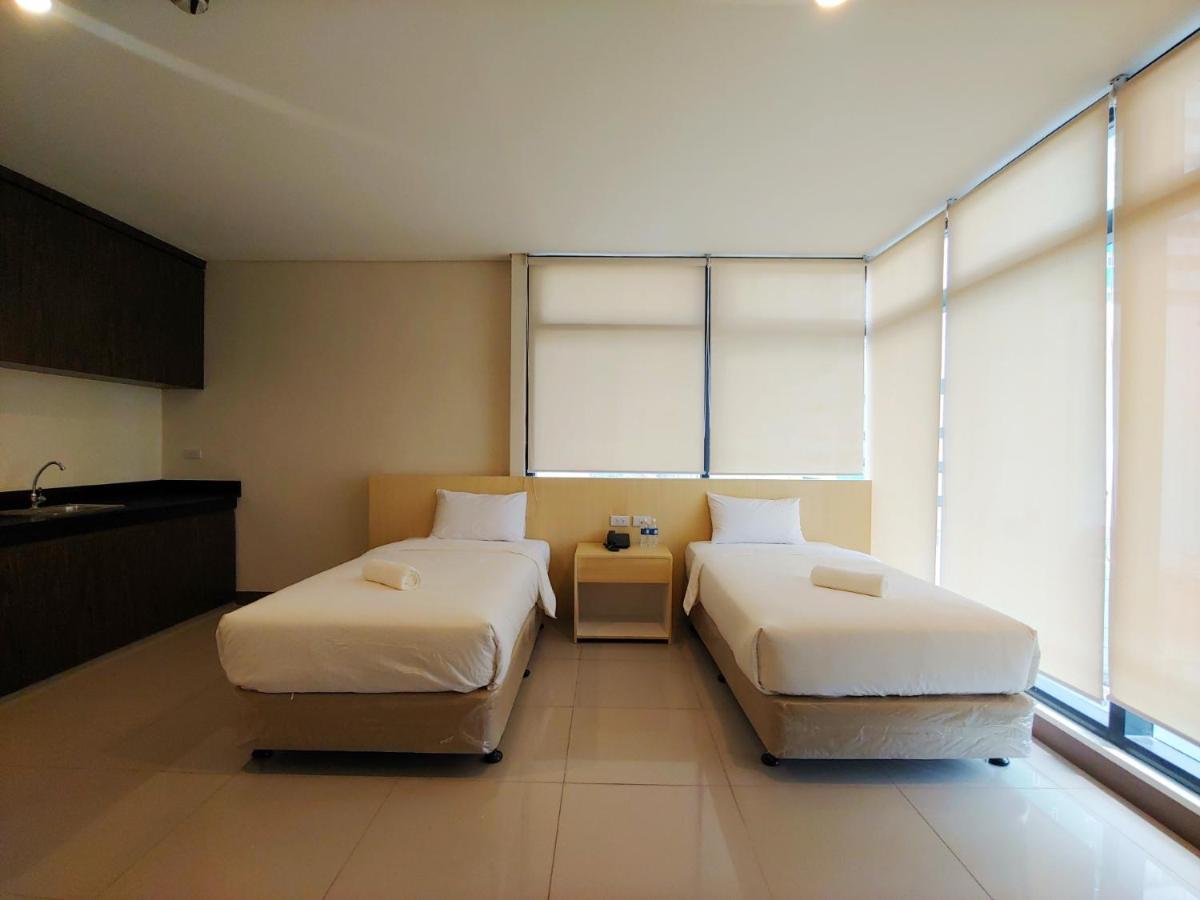 Kaizen Suites Manille Extérieur photo