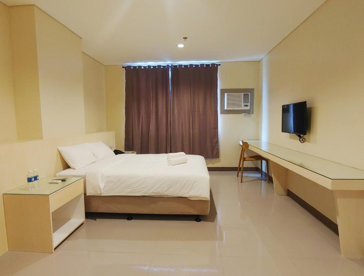 Kaizen Suites Manille Extérieur photo
