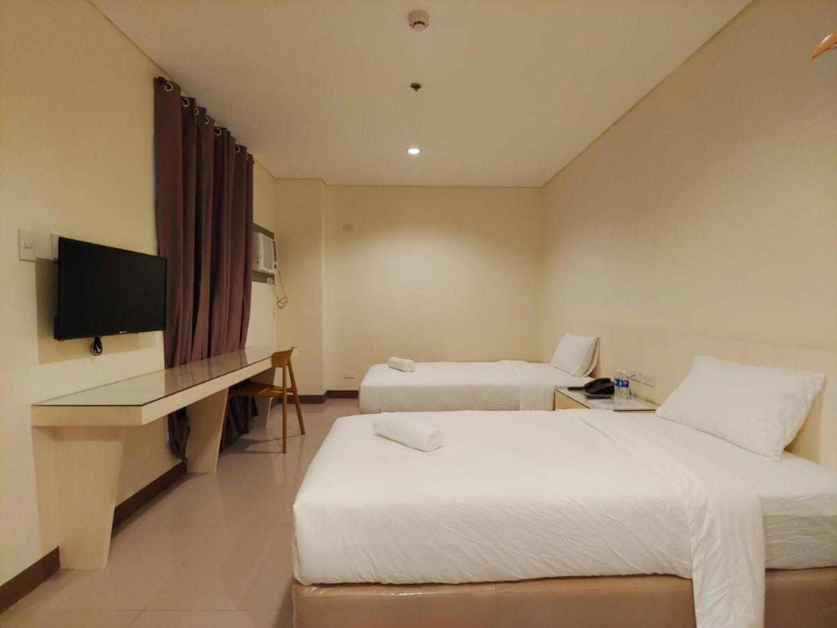 Kaizen Suites Manille Extérieur photo