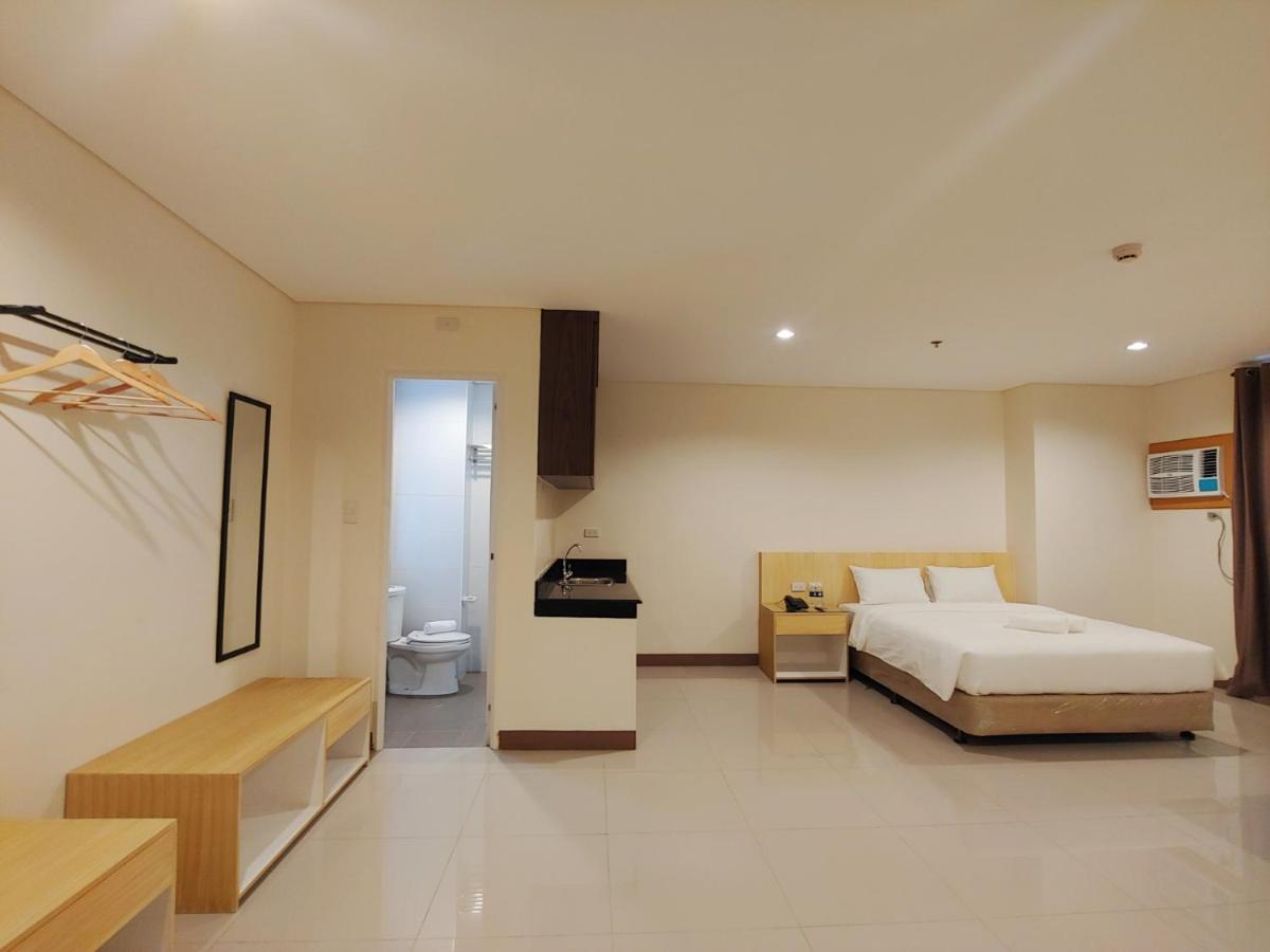 Kaizen Suites Manille Extérieur photo
