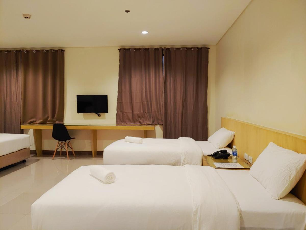 Kaizen Suites Manille Extérieur photo