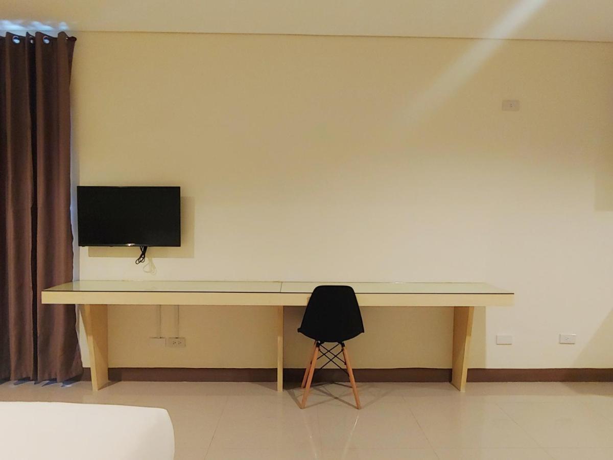 Kaizen Suites Manille Extérieur photo