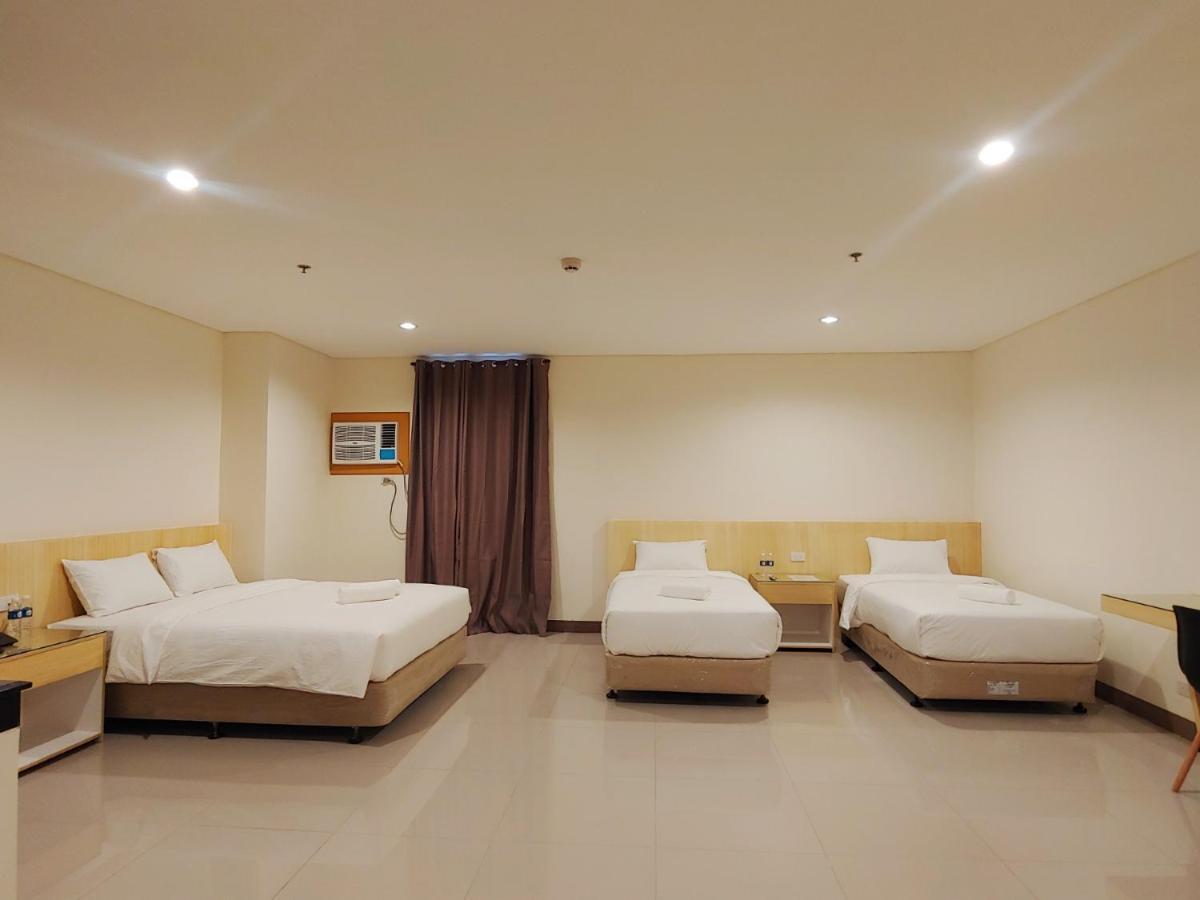 Kaizen Suites Manille Extérieur photo
